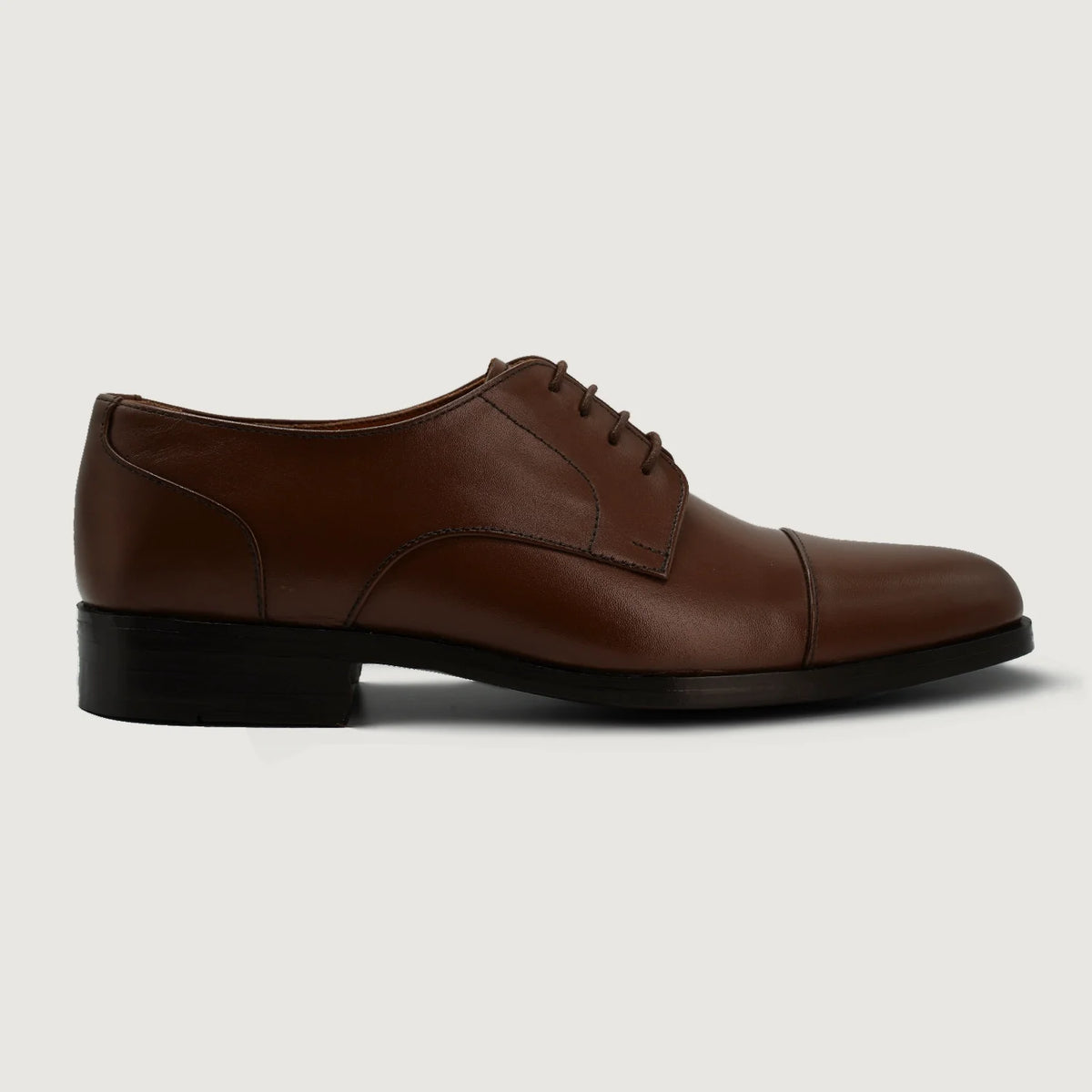 Brown Full-Grain leather Shoes - Goodyear-welt constructie & neusdetail