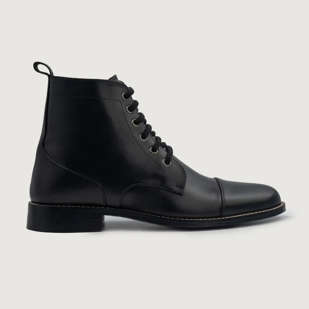 Black Full-Grain leather Boots - Goodyear-welt constructie & neusdetail
