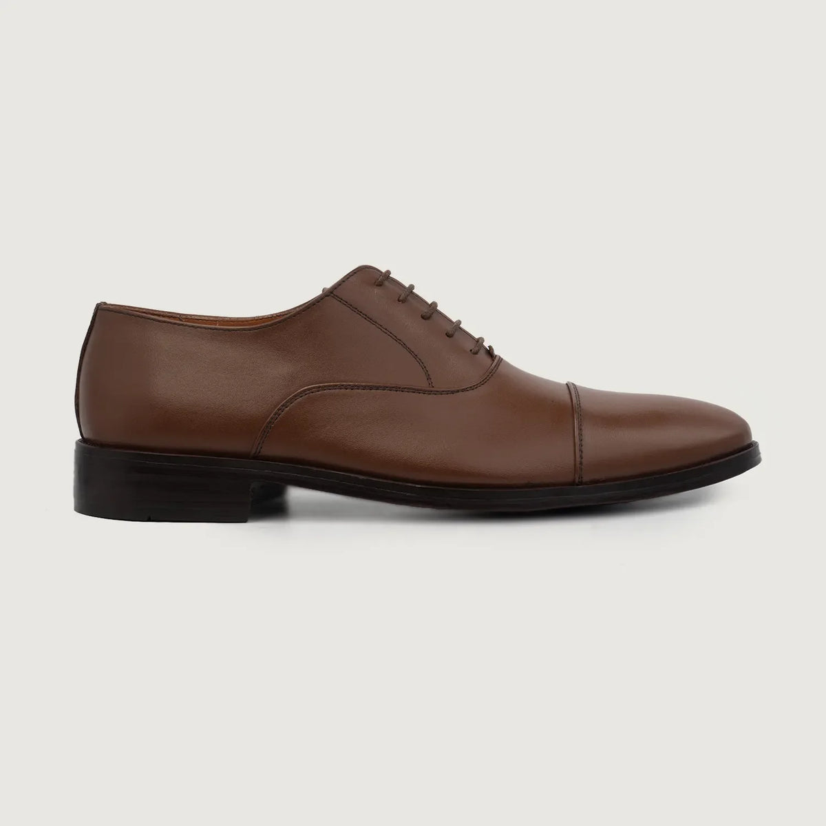 Brown Full-Grain leather Shoes - Goodyear-welt constructie & neusdetail