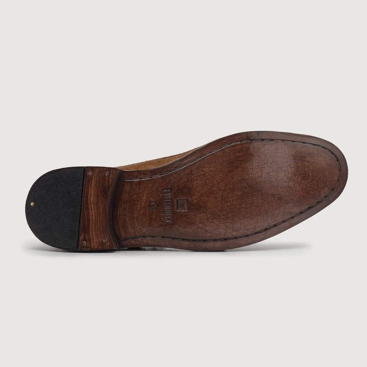 High-Traction Rubber Outsole & Lug Tread Pattern on Boston Leren schoenen Bruin Suede Leren schoenen For Men