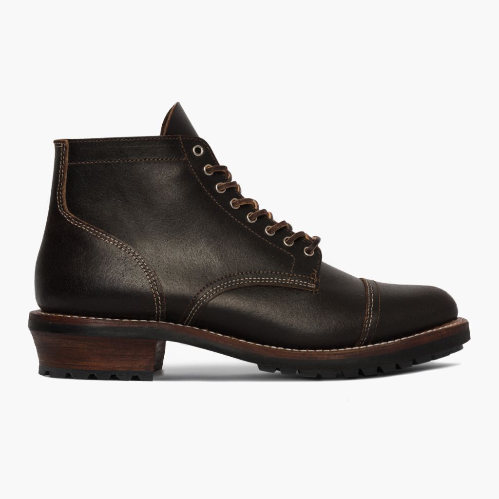 Classic Full-Grain leather Boots - Goodyear-welt constructie & neusdetail