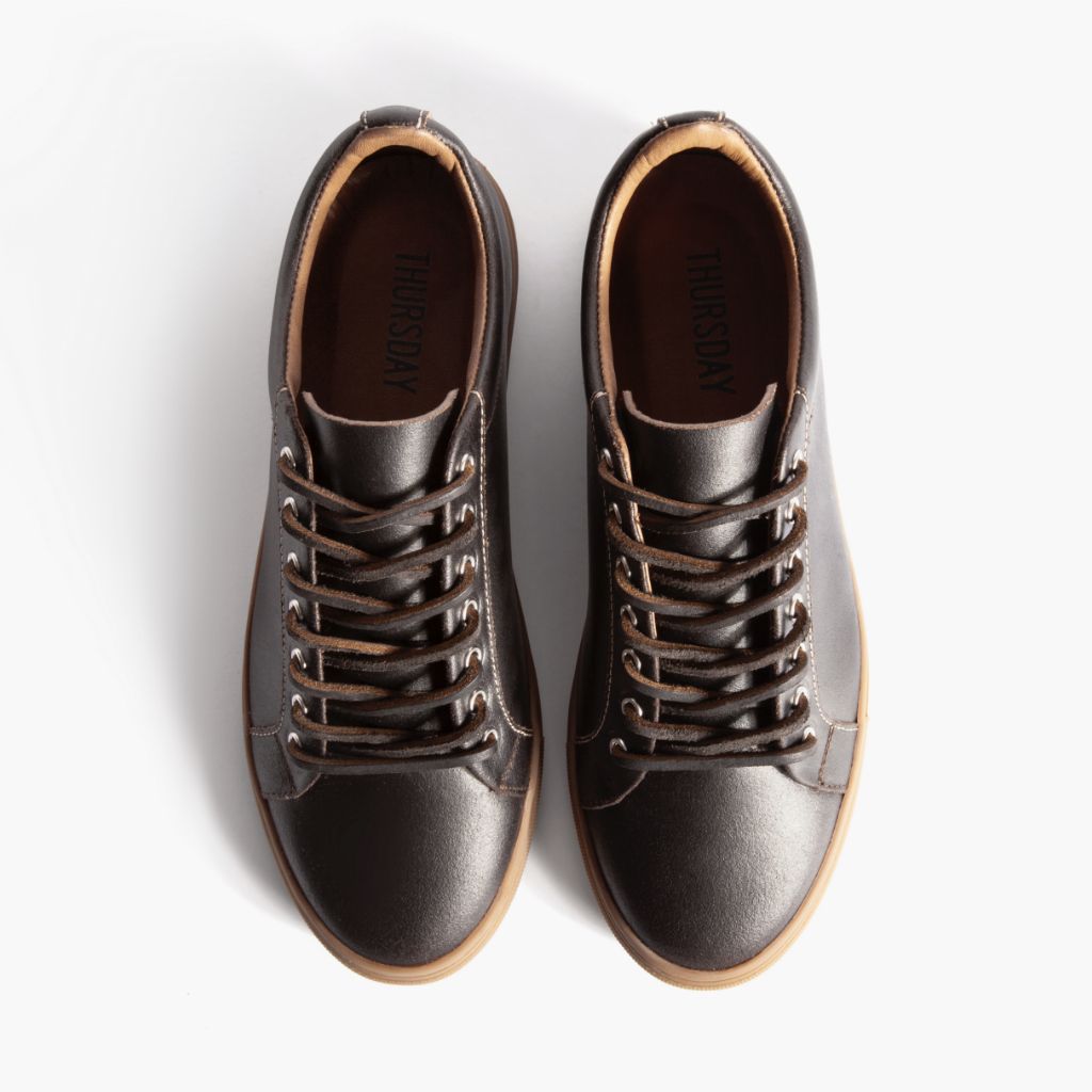 Premier Low Top Cacao Leren sneakers voor Heren For Men - Versterkte hielkap & precisie dubbele stiksels
