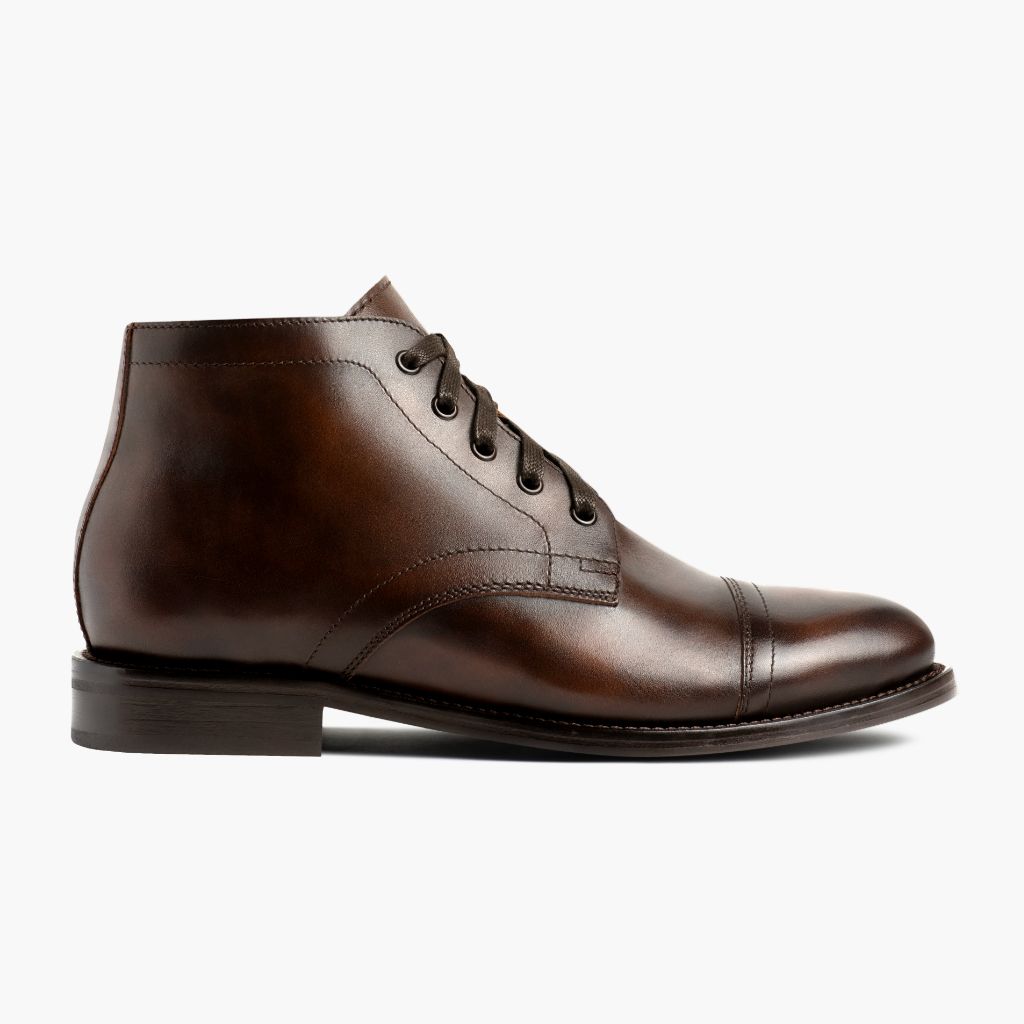 Classic Full-Grain leather Boots - Goodyear-welt constructie & neusdetail