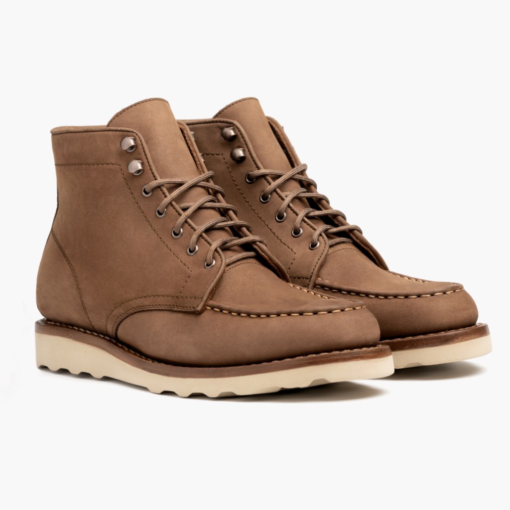 Classic Full-Grain leather Boots - Goodyear-welt constructie & neusdetail