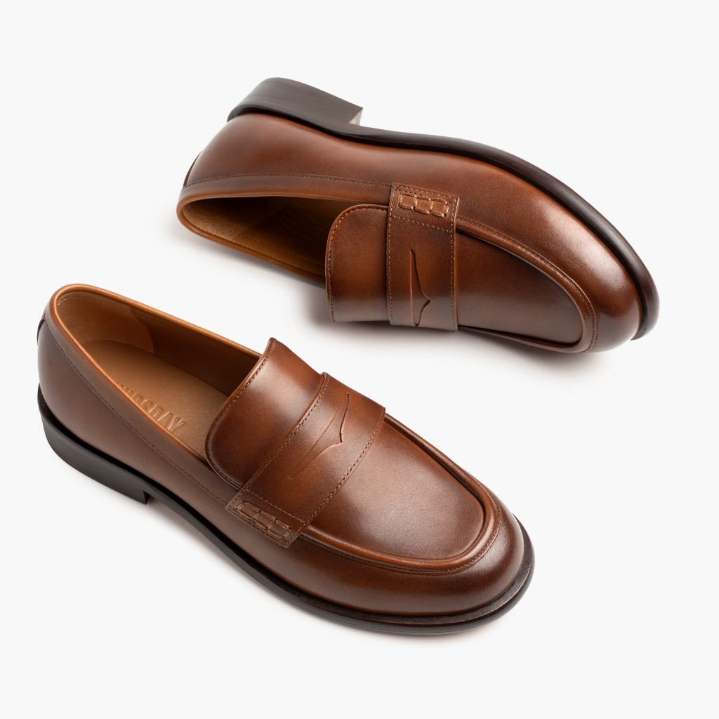 High-Traction Rubber Outsole & Lug Tread Pattern on Dress Penny Pecan Leren laarzen voor Dames