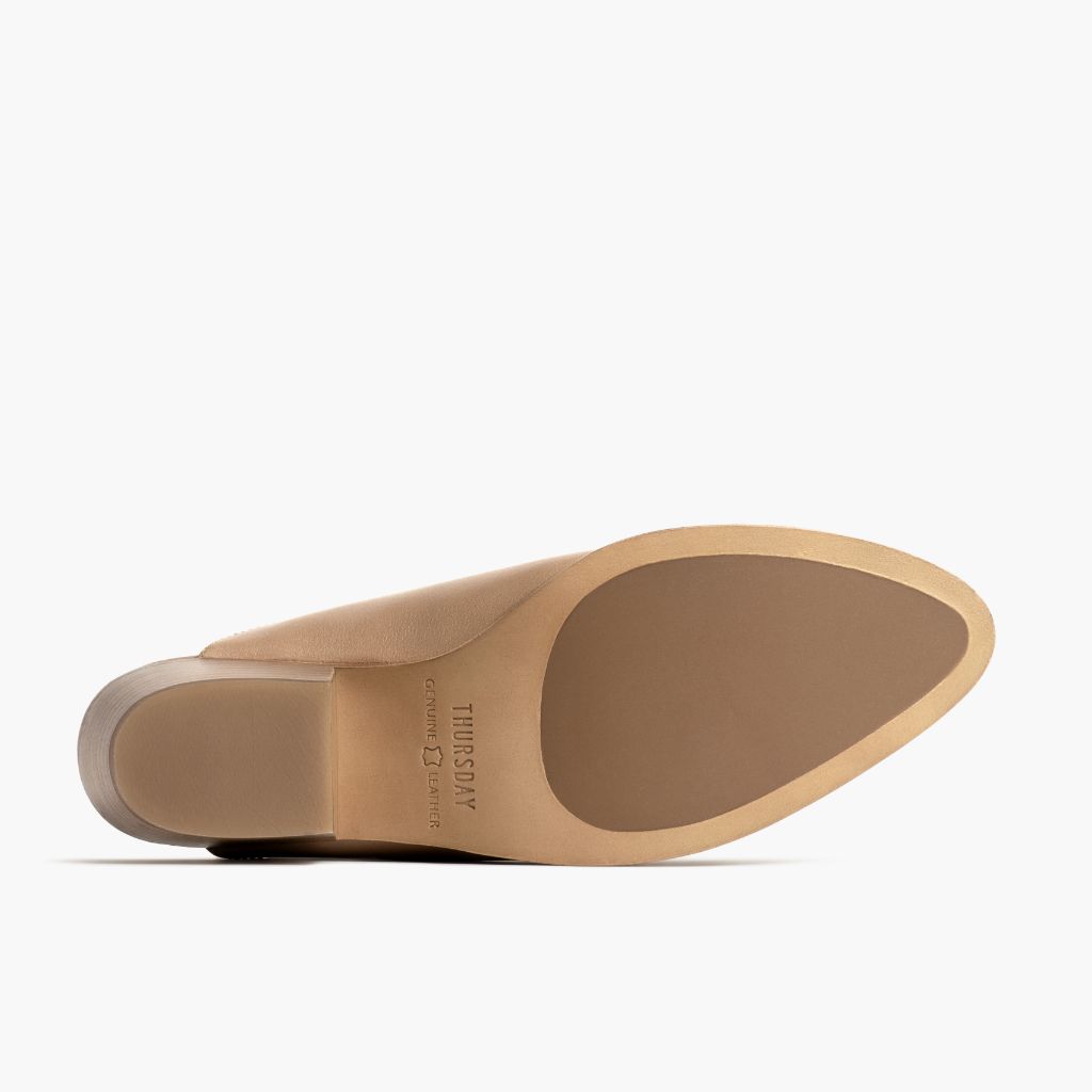 High-Traction Rubber Outsole & Lug Tread Pattern on Breeze Milk Coffee Leren laarzen voor Dames
