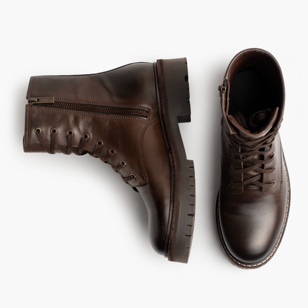 High-Traction Rubber Outsole & Lug Tread Pattern on Combat Java Leren laarzen voor Dames