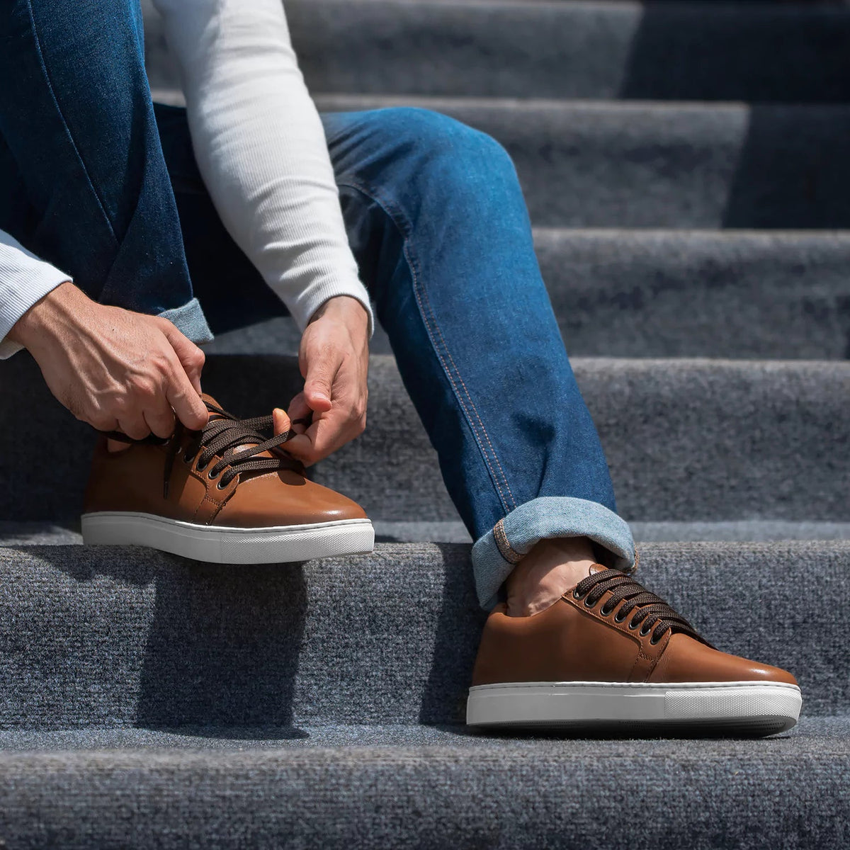 High-Traction Rubber Outsole & Lug Tread Pattern on Murphy Low Top Lichtbruin Leren sneakers voor Heren
