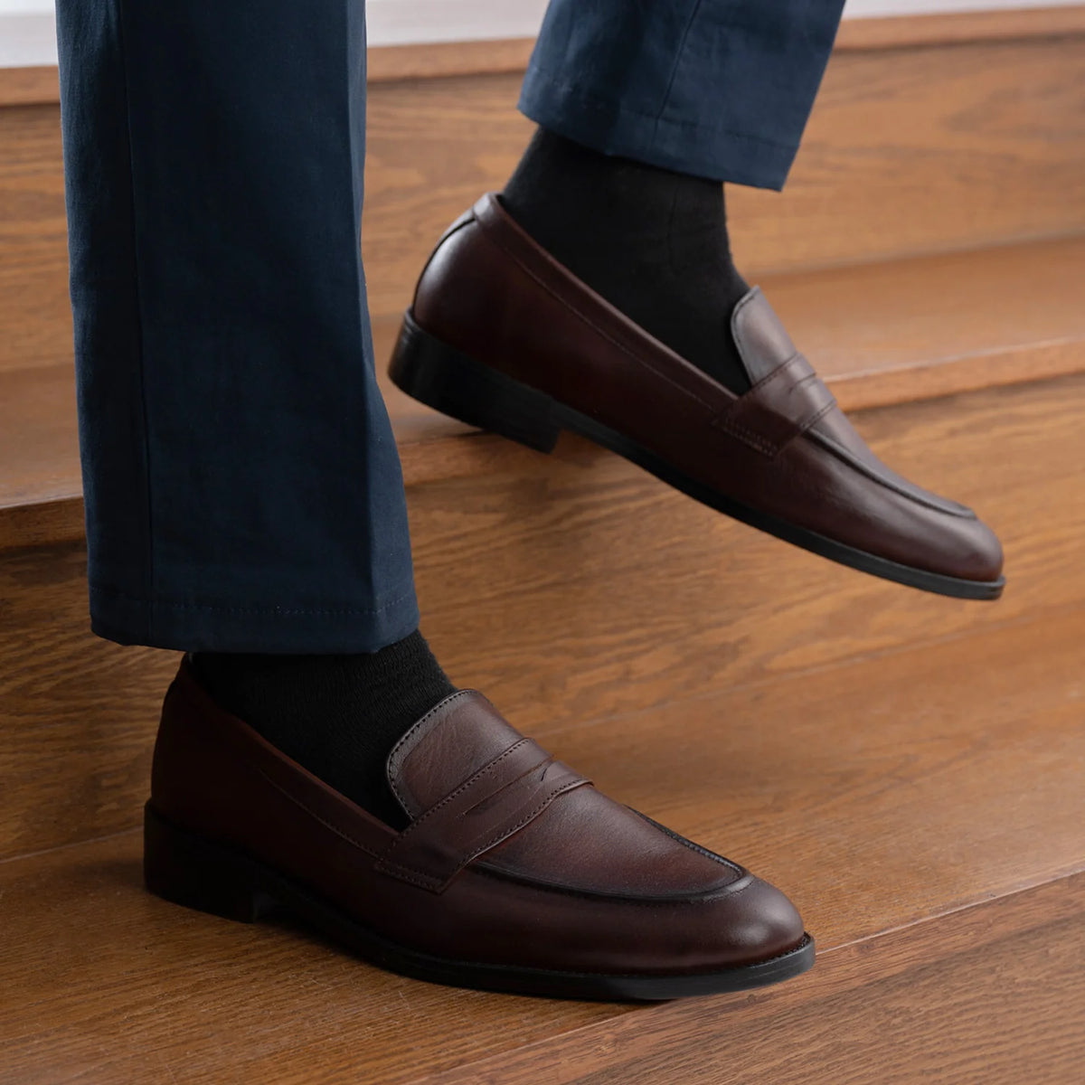 Orlaven Baxton Burnished Bruin Leren loafers voor Heren footwear image 9