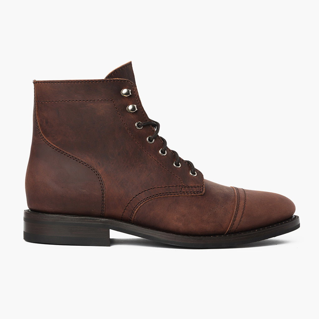 Classic Full-Grain leather Boots - Goodyear-welt constructie & neusdetail
