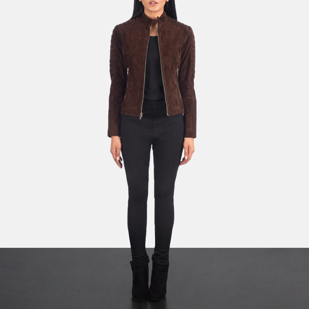Close-Up Detail of Band &amp; Zipper Hardware on Women's Adalyn Gewatteerd Mocha Suede Leren Bikerjack voor Dames