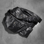 Rib knit &amp; Hem Craftsmanship Construction Detail on Men's Agent Shadow Zwart Leren Bomberjack voor Heren