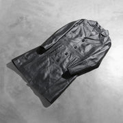 Styled Fit Perspective of Women's Alexis Zwart Single Breasted Leren Jas voor Dames on Model - Natural Daylight Drape