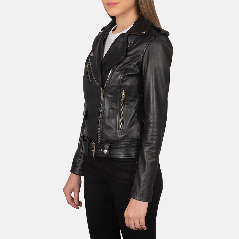 Close-Up Detail of Notch &amp; Zipper Hardware on Women's Alison Zwart Leren Bikerjack voor Dames