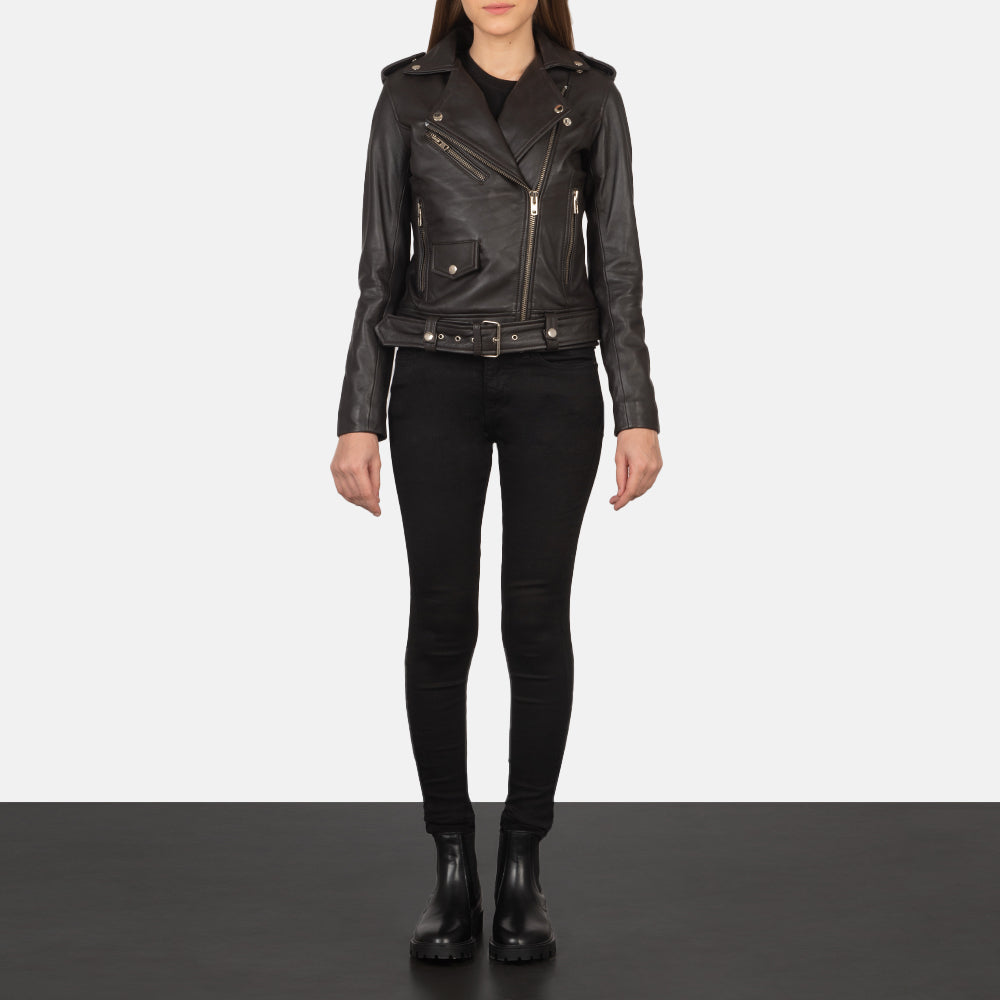 Women's Alison Bruin Leren Bikerjack voor Dames - Lateral Side Profile View Showing Sleeve Cut &amp; Athletic Taper Fit