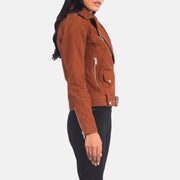 
Brown Goatskin Suede Biker Jacket - Achteraanzicht met getailleerde schouders & strakke zoom