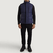 Bryan Blauw Puffer Vest voor Heren - Lateral Side Profile View Showing Sleeve Cut &amp; Athletic Taper Fit