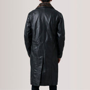 
Detailopname of Notch & Button Hardware on Cai Zwart Leather Shearling Leren Jas voor Heren For Men
