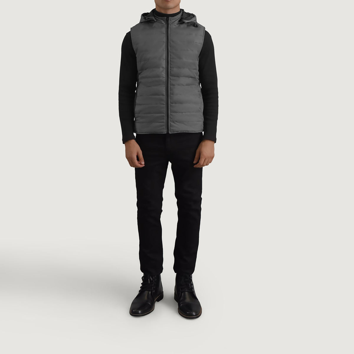 
Carlo Grey Gewatteerde bodywarmer met capuchon voor Heren - Zijaanzicht met ergonomische mouwsnede
