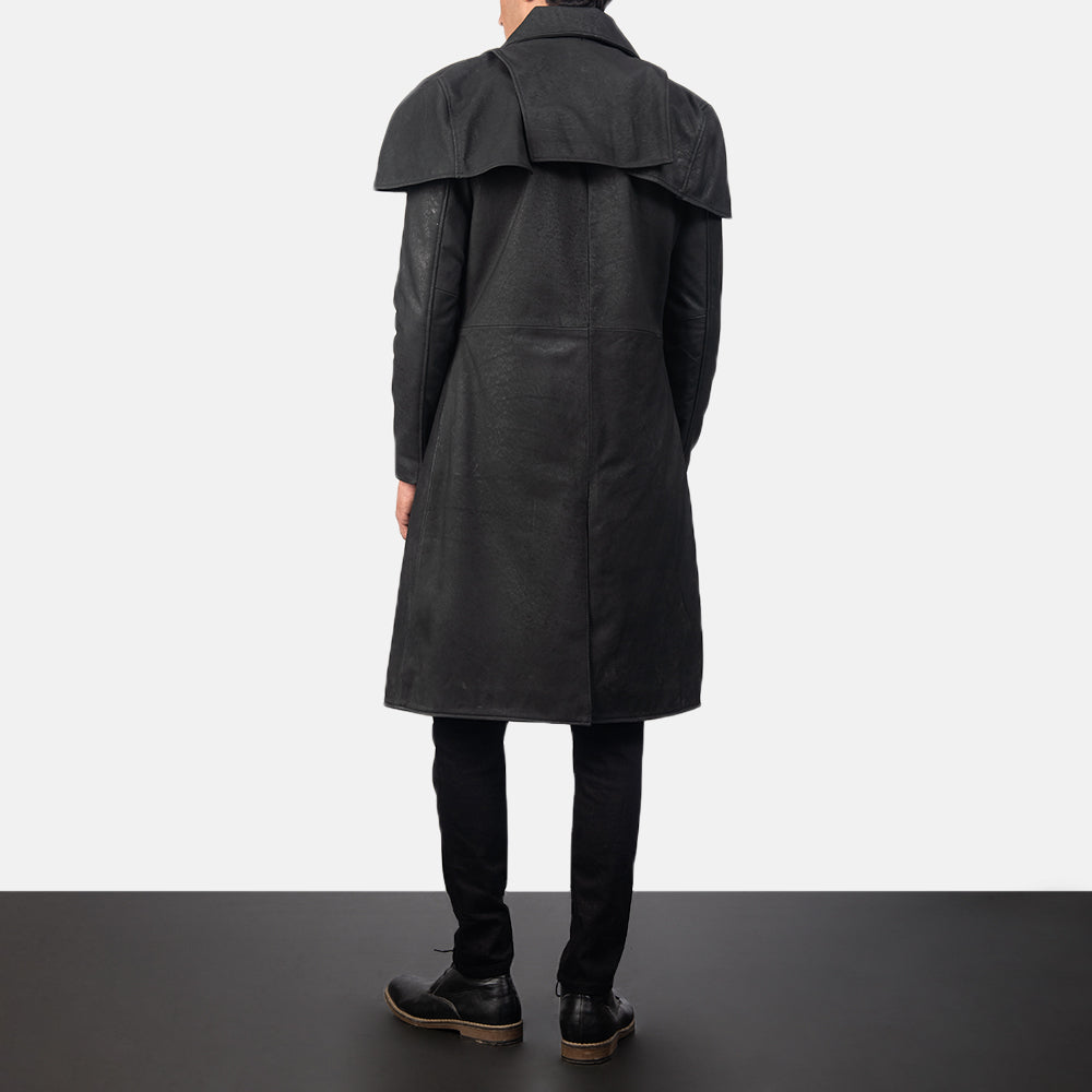 
Classic Distressed Zwart Leather Duster voor Heren - Zijaanzicht met ergonomische mouwsnede