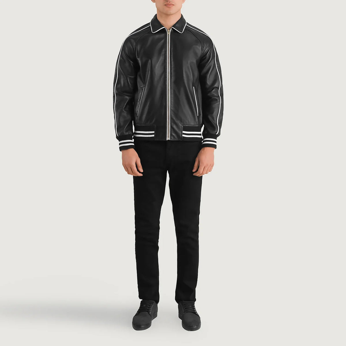 Cooper Zwart Leather Varsity Leren Jas voor Heren - Lateral Side Profile View Showing Sleeve Cut &amp; Athletic Taper Fit