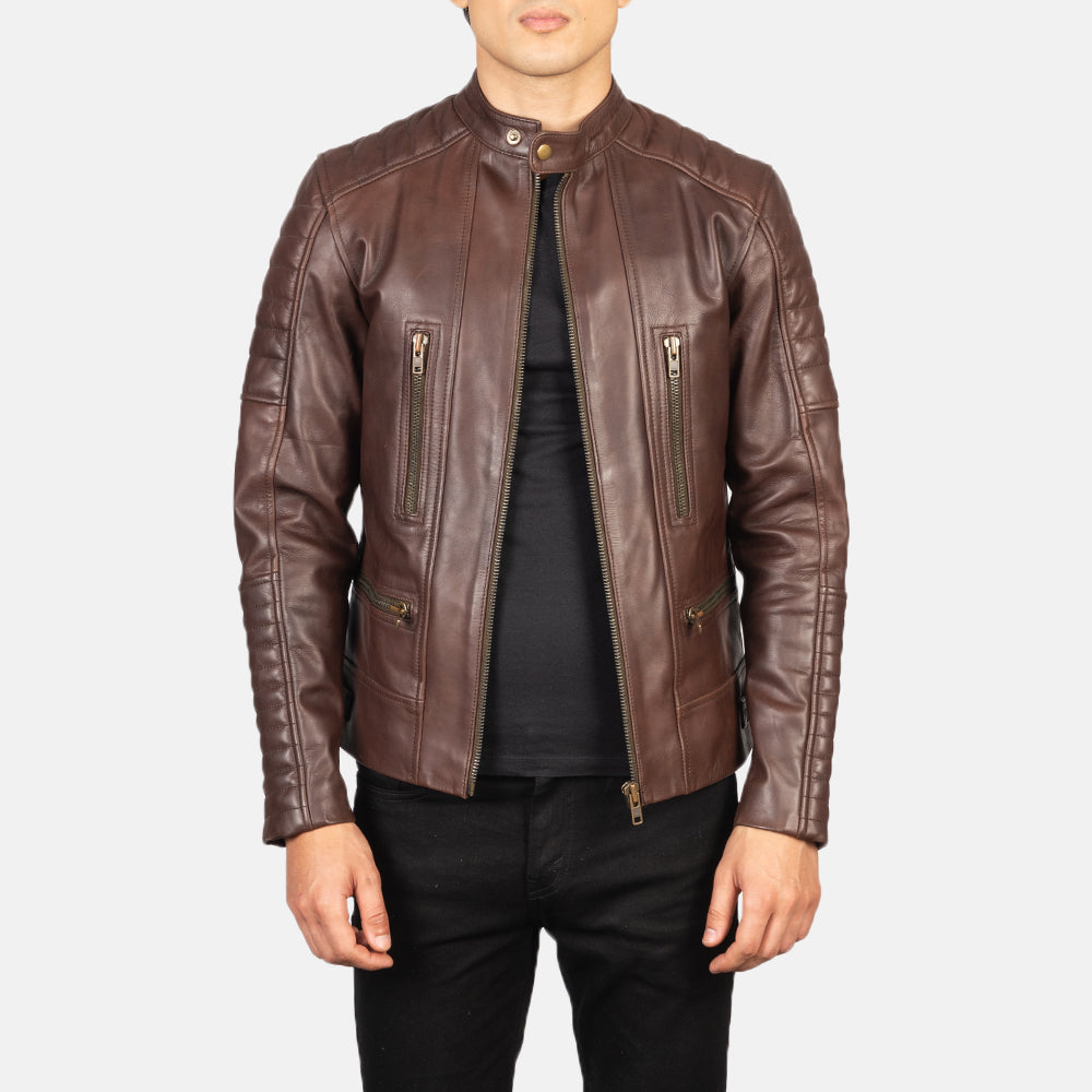 
Ambachtelijke zoomafwerking op Damian Grey Suede Biker Jacket
