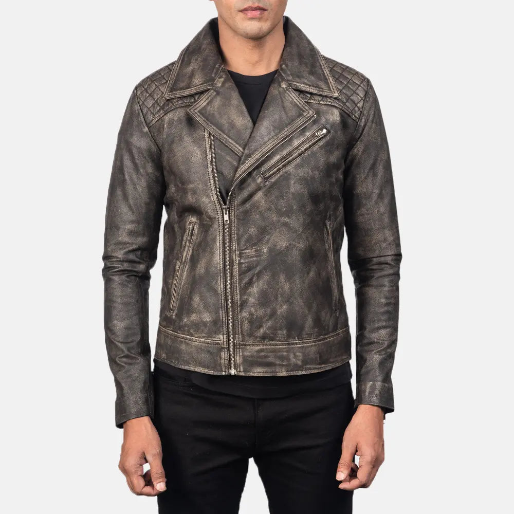 
Ambachtelijke zoomafwerking op Danny Quilted Brown Leather Biker Jacket