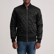 
Danson Gewatteerd Zwart Varsity Leren Jas voor Heren in Black Satin - Vooraanzicht & getailleerd silhouet | Online kopen