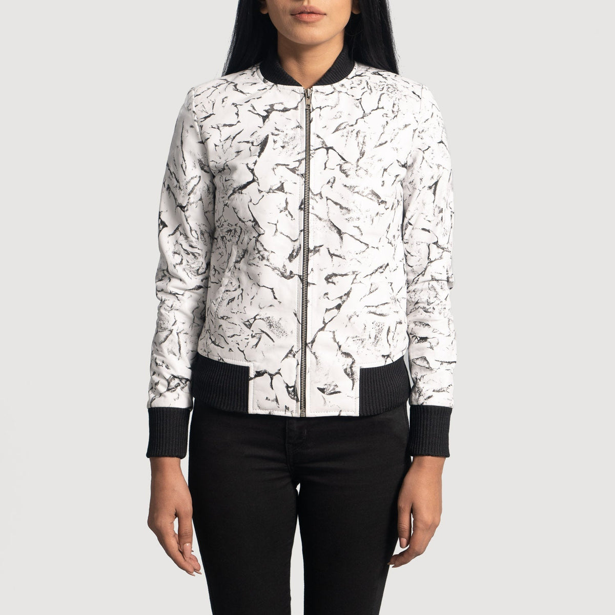Women's Donna Blake White Leren Bomberjack voor Dames in White Sheepskin Dip &amp;Amp; Dye - Front Profile View &amp; Tailored Silhouette | Buy Online