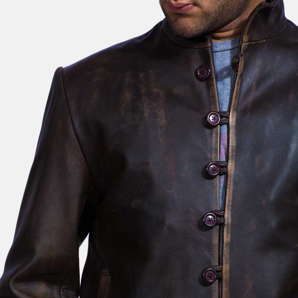 Men's Drakeshire Bruin Leren Jas voor Heren - Lateral Side Profile View Showing Sleeve Cut &amp; Athletic Taper Fit