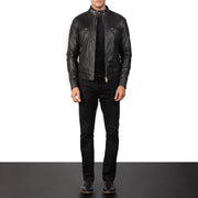 
Gatsby Quilted Black Leather Biker Jacket - Zijaanzicht met ergonomische mouwsnede
