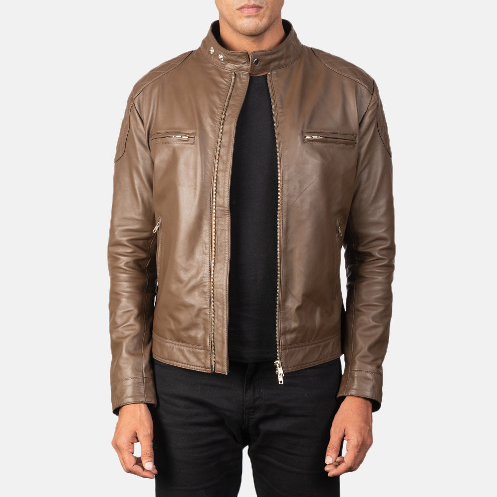 
Gatsby Mocha Leren Bikerjack voor Heren in Dark Brown Sheepskin Leather - Vooraanzicht & getailleerd silhouet | Online kopen