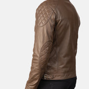 
Binnenweergave Showing Quilted Polyester Lining & Twee functionele binnenzakken