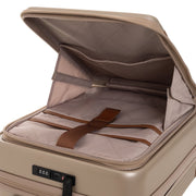 
Binnenweergave Showing Quilted Viscose Lining & Twee functionele binnenzakken