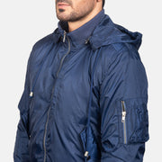 
Binnenweergave Showing Quilted Viscose Lining & Twee functionele binnenzakken