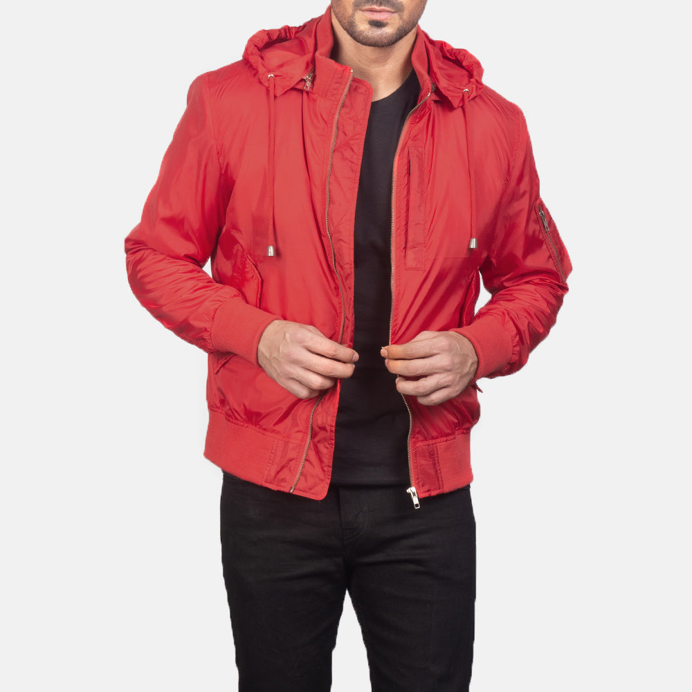 
Hanklin Ma-1 Red Hooded Bomber Jacket in Red Nylon - Vooraanzicht & getailleerd silhouet | Online kopen