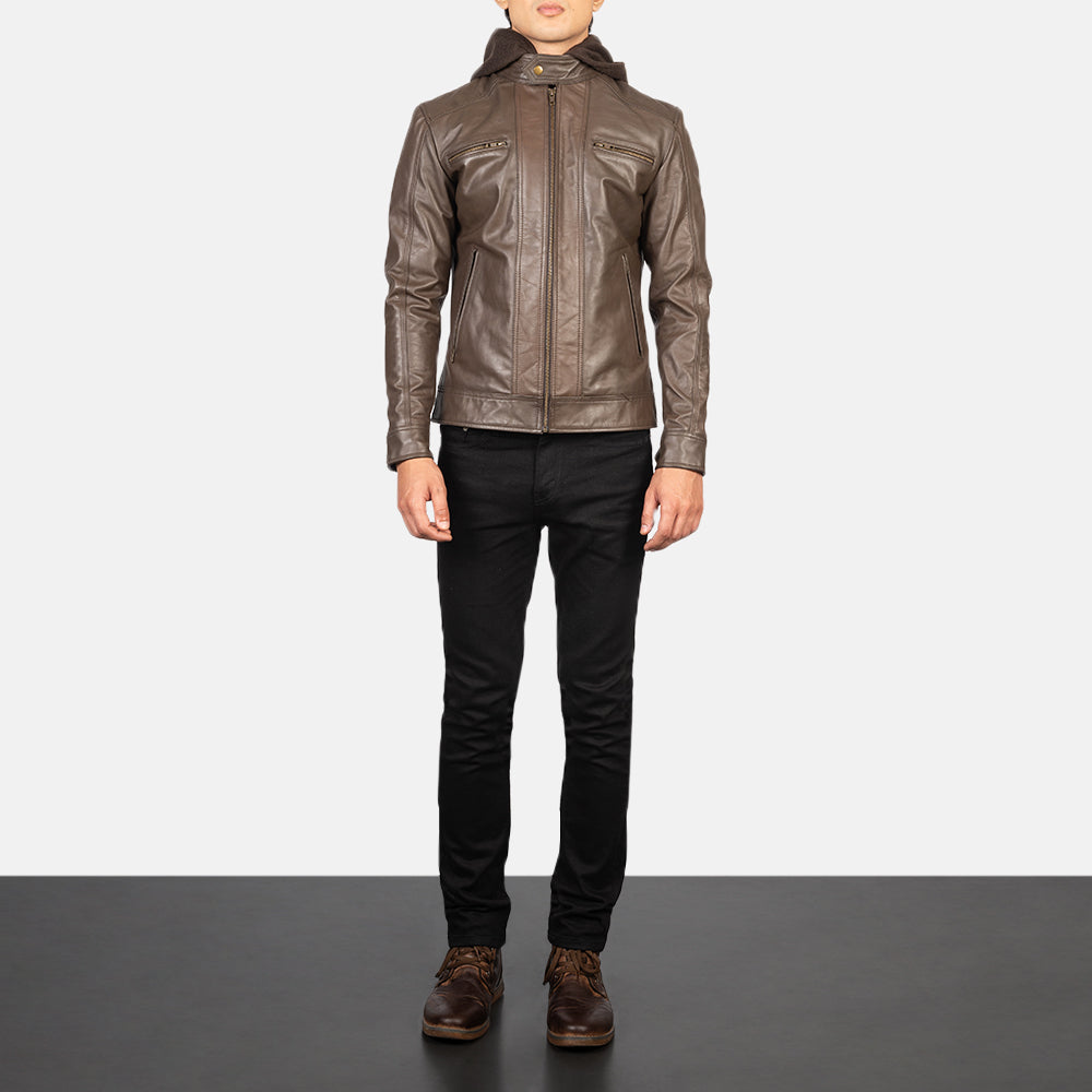 Men's Hector Bruin Hooded Leren Bikerjack voor Heren - Lateral Side Profile View Showing Sleeve Cut &amp; Athletic Taper Fit