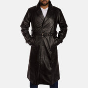 
Hooligan Zwart Leren Trenchcoat voor Heren in Black Cowhide Leather - Vooraanzicht & getailleerd silhouet | Online kopen