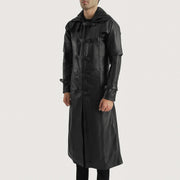 
Black. Cowhide Leather Trench Coat - Achteraanzicht met getailleerde schouders & strakke zoom
