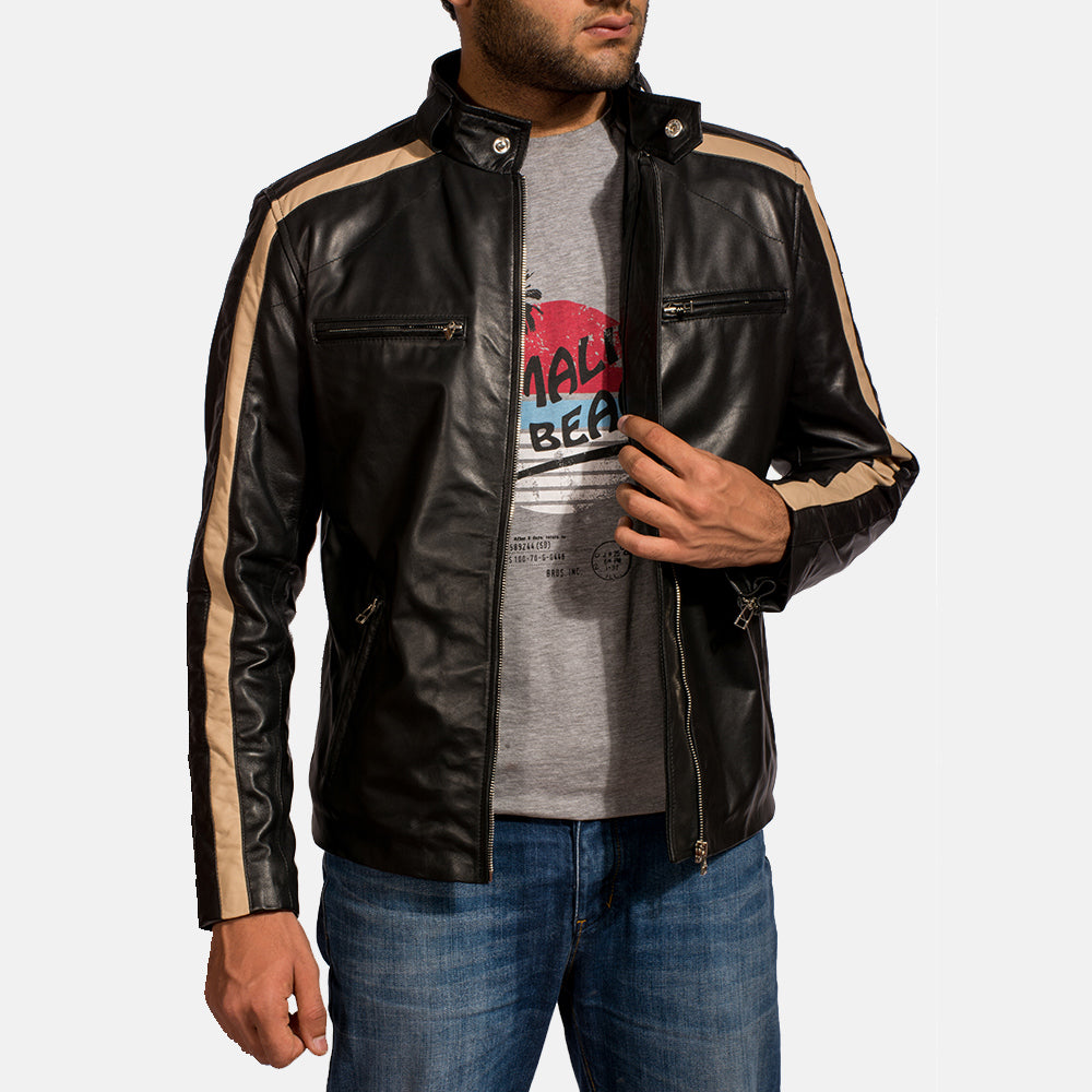 Men's Jack Zwart Leren Bikerjack voor Heren - Lateral Side Profile View Showing Sleeve Cut &amp; Athletic Taper Fit