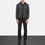 
Jimmy Zwart Hooded Windbreaker Leren Jas voor Heren - Zijaanzicht met ergonomische mouwsnede