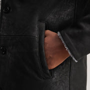 
Binnenweergave Showing Fully faux fur lined & Twee functionele binnenzakken