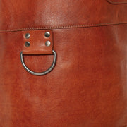 
Detailopname of Classic Collar & Heavy-Duty Zipper Hardware on Leather Apron Churrasco voor Dames voor Dames