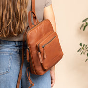 Floran Full-Grain Leather Backpack voor Dames – alternate product view 2