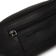 
Binnenweergave Showing Dedicated Padded Laptop Sleeve & Multi-Compartment Organization