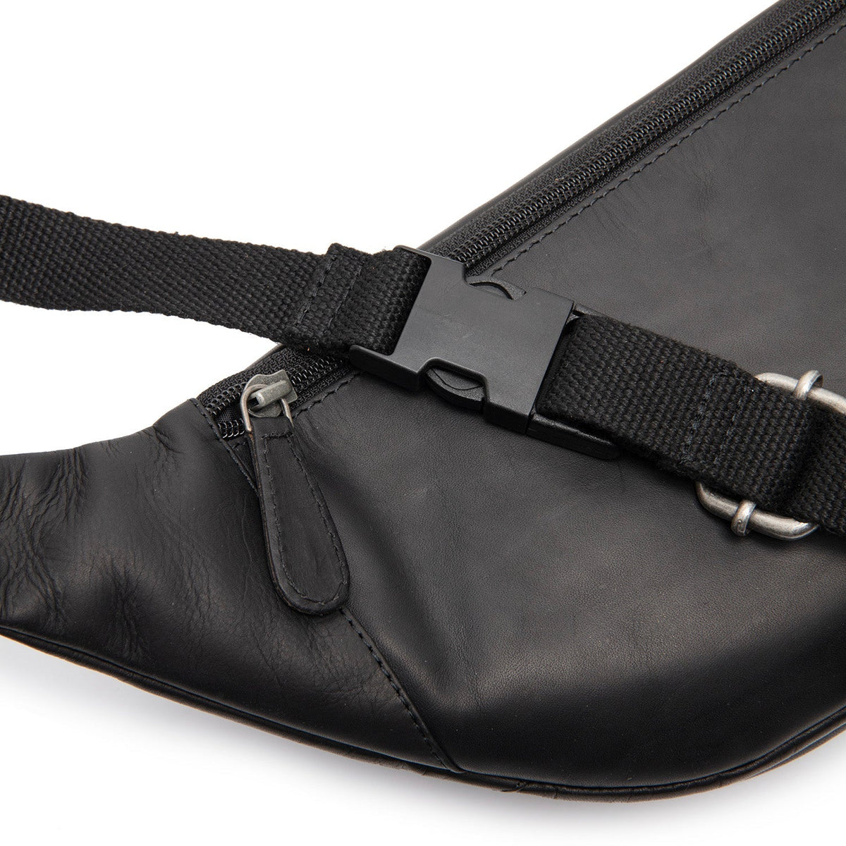 Solid Antique Brass Hardware &amp; Heavy-Duty Dual Zipper Detail on Vernio Full-Grain Leather Belt Bag voor Dames