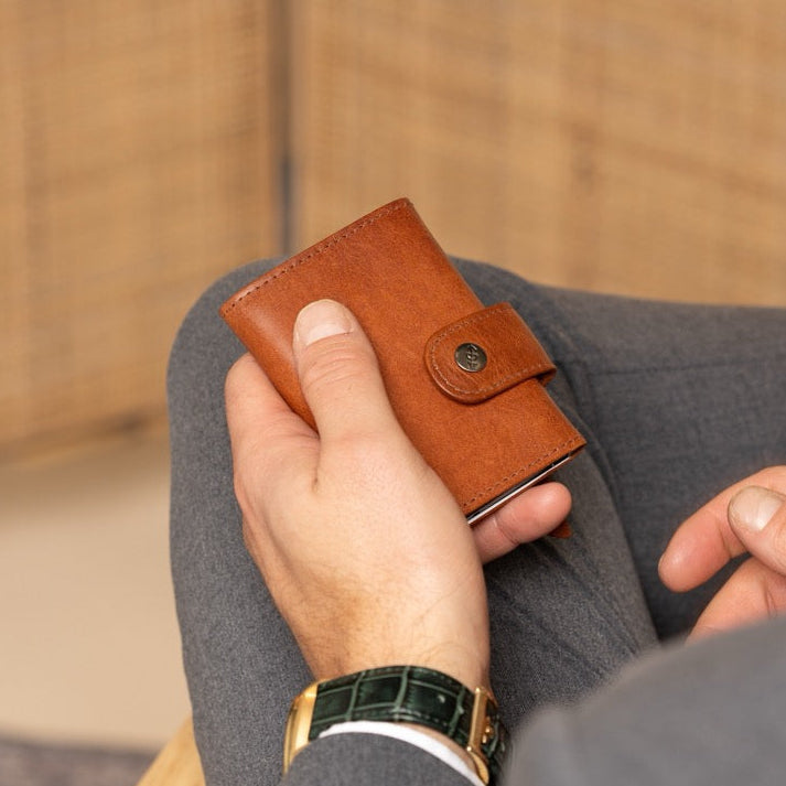 Larino Full-Grain Leather Card Holder voor Dames – alternate product view 2