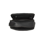 
Solid Antique Brass Hardware & Heavy-Duty Dual Zipper Detail on Arendal Leren crossbodytas