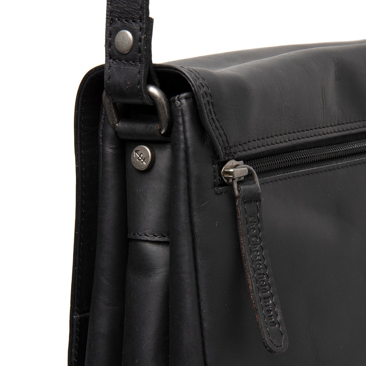 
Binnenweergave Showing Dedicated Padded Laptop Sleeve & Multi-Compartment Organization