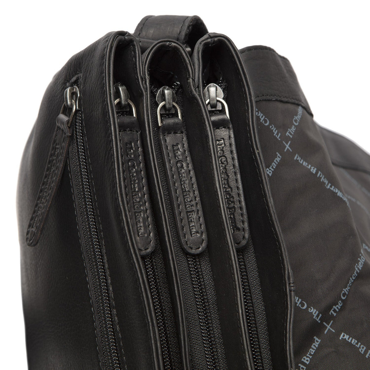 Millie Full-Grain Leather Crossbody Bag voor Dames - Structured Side Profile Showing Gusset Depth &amp; Expansion Capacity